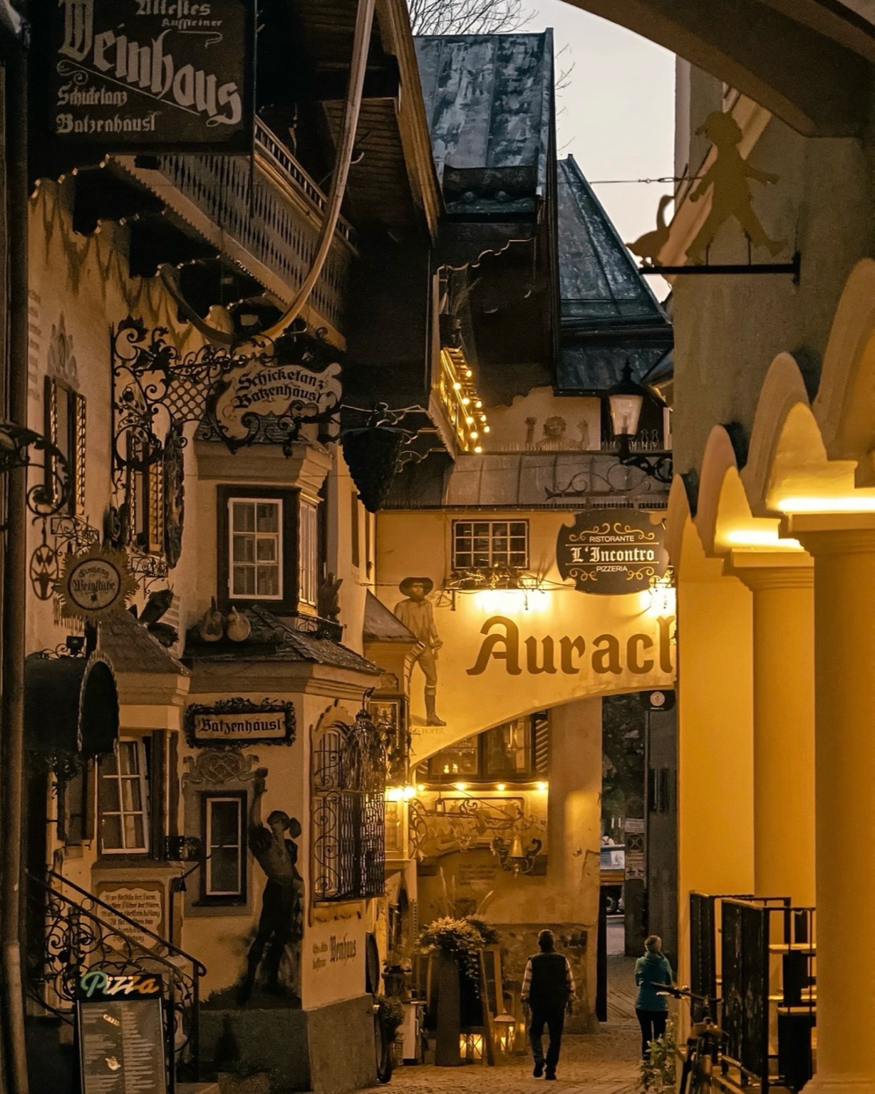 温かい街の情景